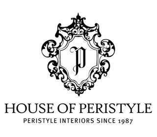 Peristyle crest